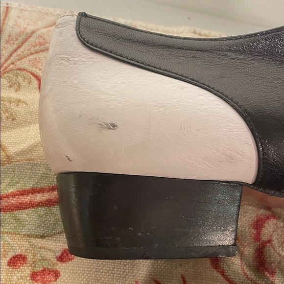 Yves Saint Laurent Two-Tone Lace-Up Oxford Suede Lace Up Flats Vintage - Picture 11 of 14